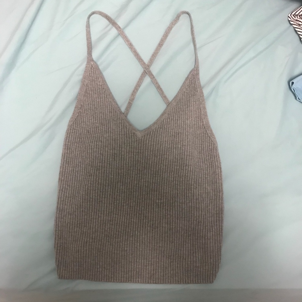 Kendall and Kylie gray strapped crop top